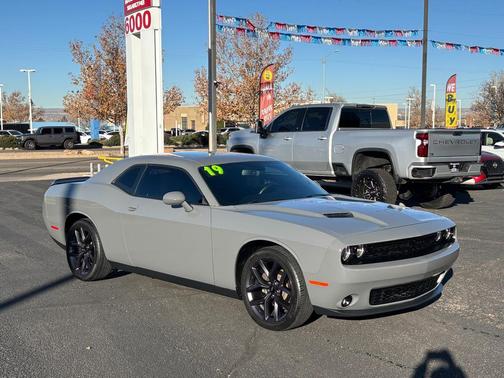 2019 Dodge Challenger SXT