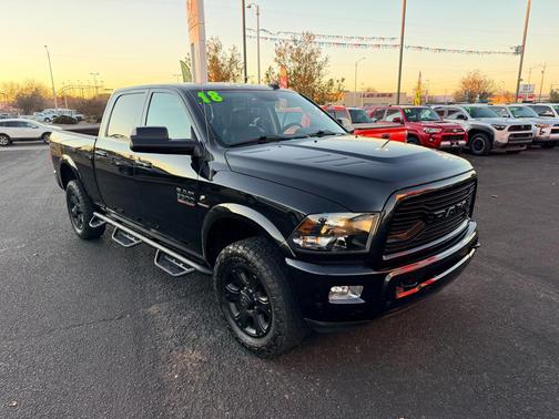 2018 RAM 3500 Big Horn Crew Cab 4x4 6'4' Box