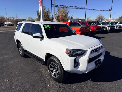 2024 Toyota 4Runner SR5
