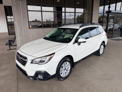 2019 Subaru Outback 2.5i Premium