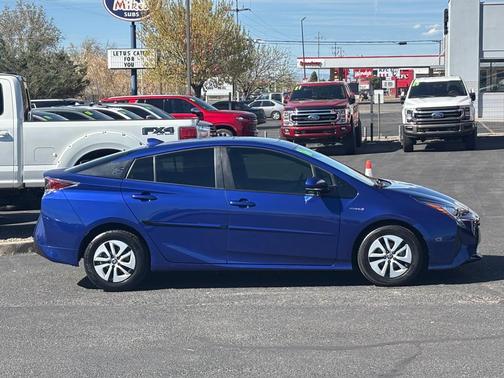 2016 Toyota Prius Two Eco