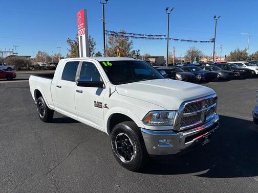 2016 RAM 2500 Laramie