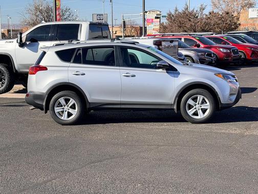 2013 Toyota RAV4 XLE