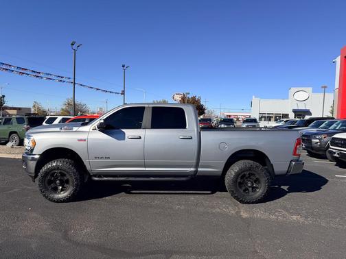 2022 RAM 2500 Big Horn Crew Cab 4x4 6'4' Box