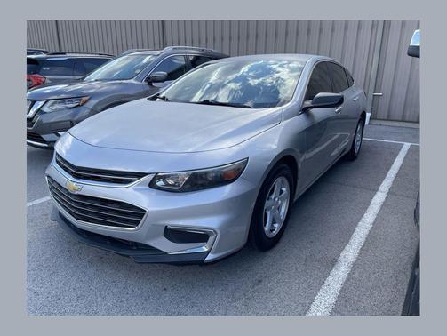 Silver Ice Metallic 2017 Chevrolet Malibu 1LS