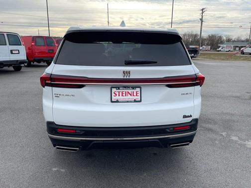 2025 Buick Enclave Preferred FWD