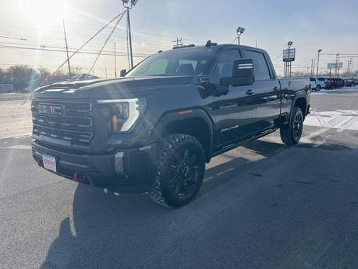 2024 GMC Sierra 2500 AT4