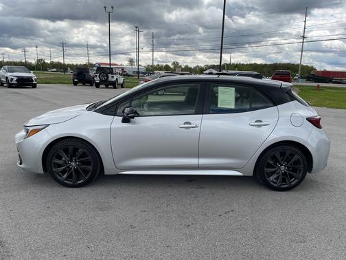 Classic Silver Metallic 2025 Toyota Corolla Hatchback XSE