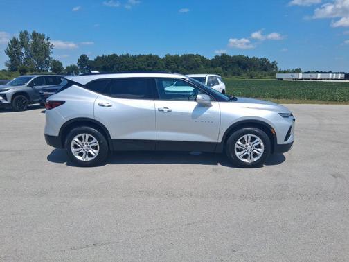 Silver Ice Metallic 2021 Chevrolet Blazer 1LT