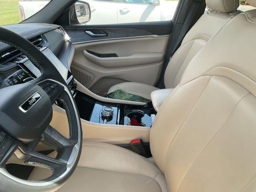 Velvet Red Pearlcoat 2023 Jeep Grand Cherokee Limited