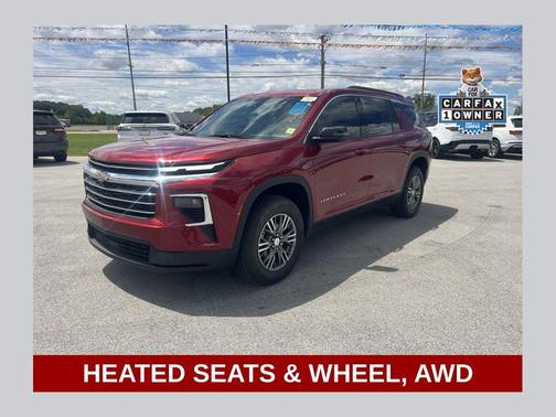 Radiant Red Tintcoat 2024 Chevrolet Traverse LT