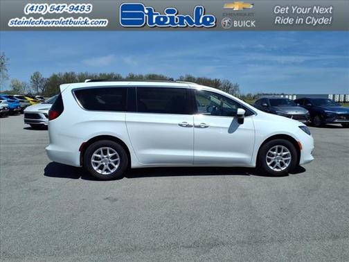 2020 Chrysler Voyager LXI