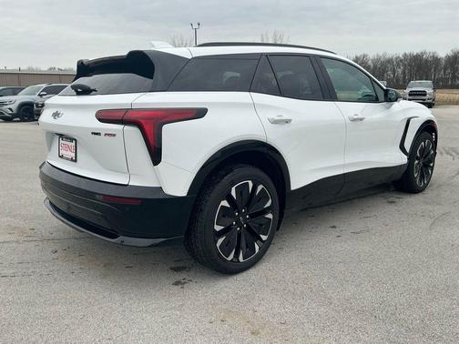 Summit White 2024 Chevrolet Blazer EV eAWD RS