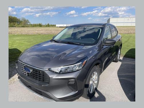 Gray Metallic 2024 Ford Escape Active
