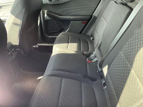 Gray Metallic 2024 Ford Escape Active
