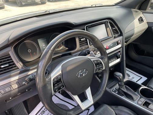 Symphony Silver 2018 Hyundai SONATA Sport+