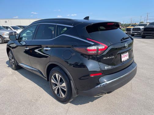 Magnetic Black Pearl 2021 Nissan Murano S
