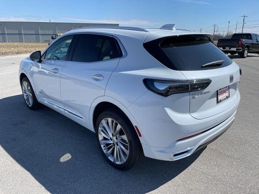 Iridescent White Tricoat 2026 Buick Envision Avenir AWD