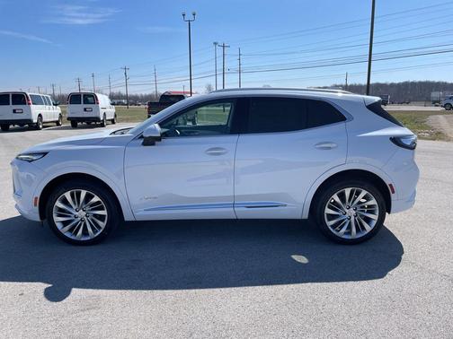Iridescent White Tricoat 2026 Buick Envision Avenir AWD