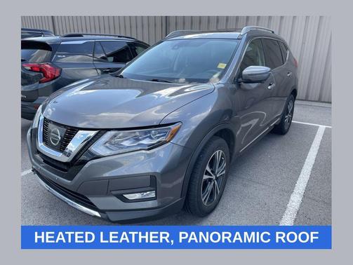 Gun Metallic 2017 Nissan Rogue SL