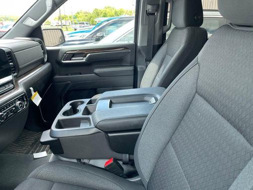 Summit White 2023 GMC Sierra 1500 Elevation