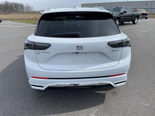 Iridescent White Tricoat 2026 Buick Envision Avenir AWD