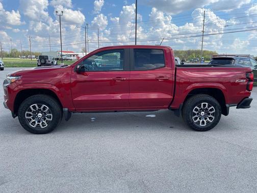 Radiant Red Tintcoat 2026 Chevrolet Colorado Z71