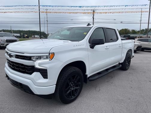 Summit White 2026 Chevrolet Silverado 1500 RST