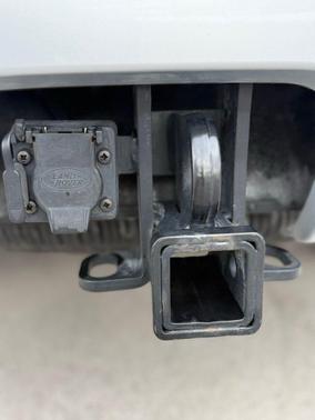 2023 Land Rover Discovery P360 Metropolitan Edition