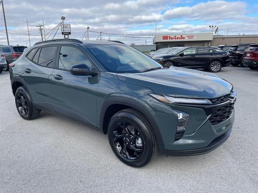 Cypress Gray 2026 Chevrolet Trax LT