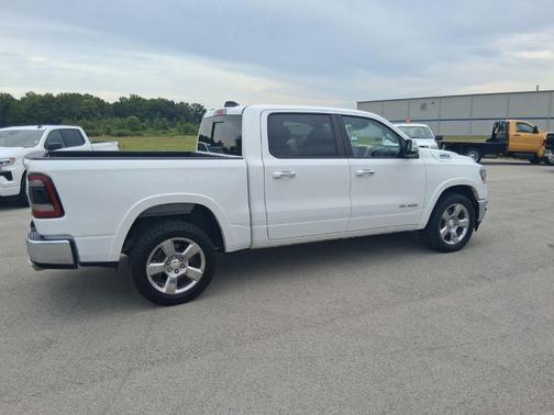 Bright White Clearcoat 2022 RAM 1500 Laramie
