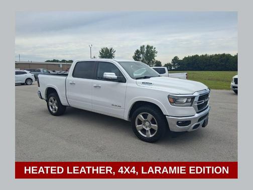 Bright White Clearcoat 2022 RAM 1500 Laramie
