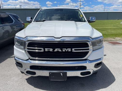 Bright White Clearcoat 2022 RAM 1500 Laramie