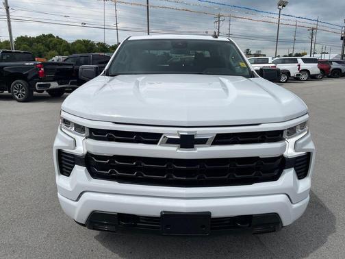 Summit White 2026 Chevrolet Silverado 1500 RST