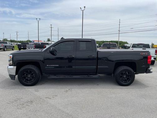 Black 2018 Chevrolet Silverado 1500 1LT
