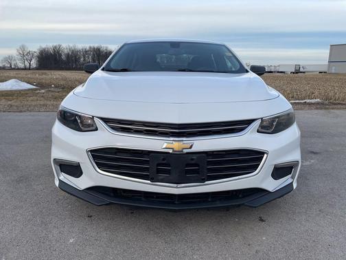 2017 Chevrolet Malibu 1LS