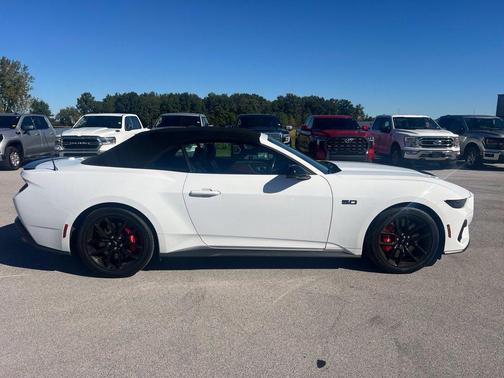 Oxford White 2024 Ford Mustang GT Premium