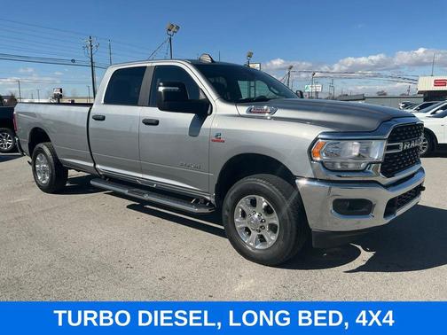 2024 RAM 3500 Big Horn Crew Cab 4x4 8' Box