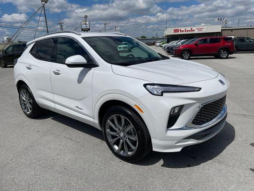White Frost Tricoat 2026 Buick Encore GX Avenir