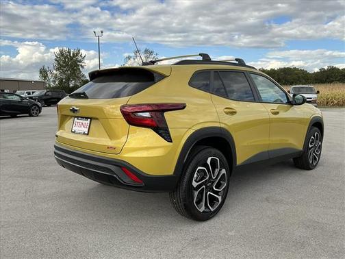2025 Chevrolet Trax RS