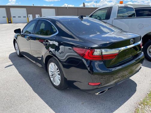 Obsidian 2017 Lexus ES 350 Base