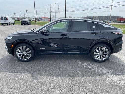 Ebony Twilight Metallic 2026 Buick Envista Avenir FWD