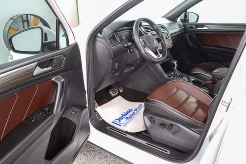 2022 Volkswagen Tiguan 2.0T SEL R-Line 4MOTION