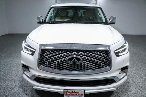 2018 INFINITI QX80 Base