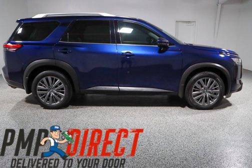 2022 Nissan Pathfinder SL 4WD