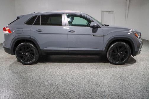 2022 Volkswagen Atlas Cross Sport 3.6L V6 SE w/Technology