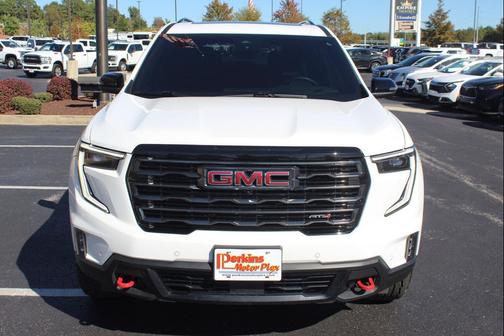 Summit White 2024 GMC Acadia AWD AT4