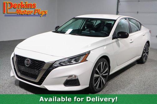 2021 Nissan Altima SR FWD