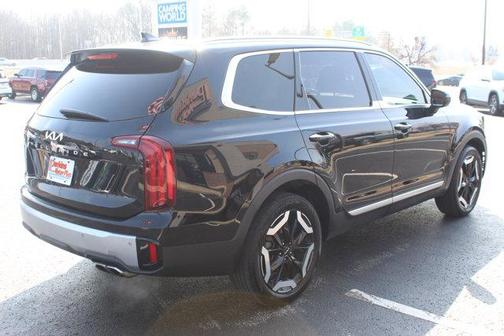 2023 Kia Telluride S