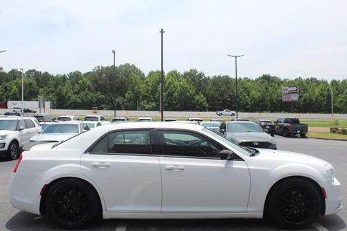 2015 Chrysler 300 Limited